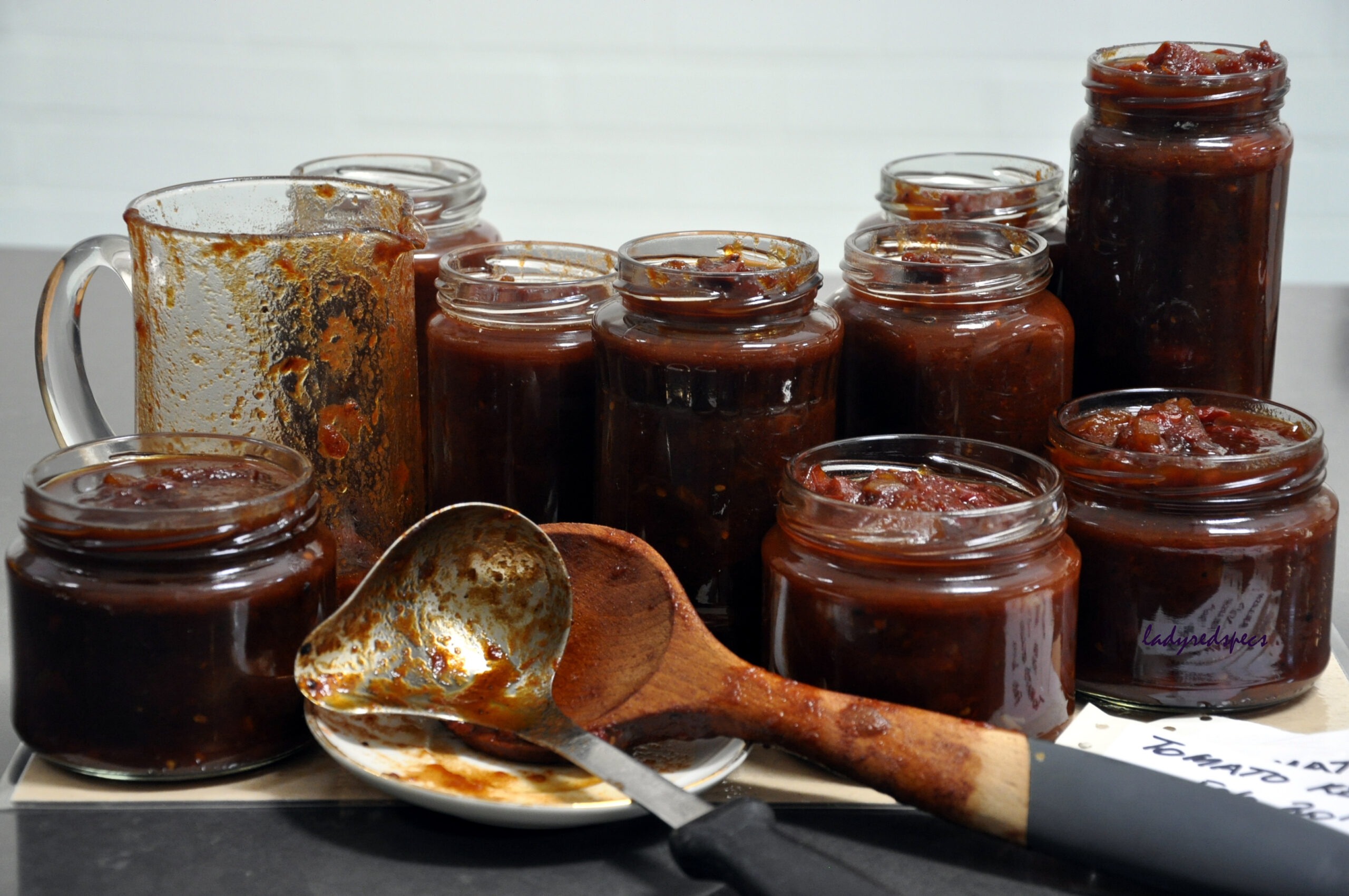 tomato-relish-jars